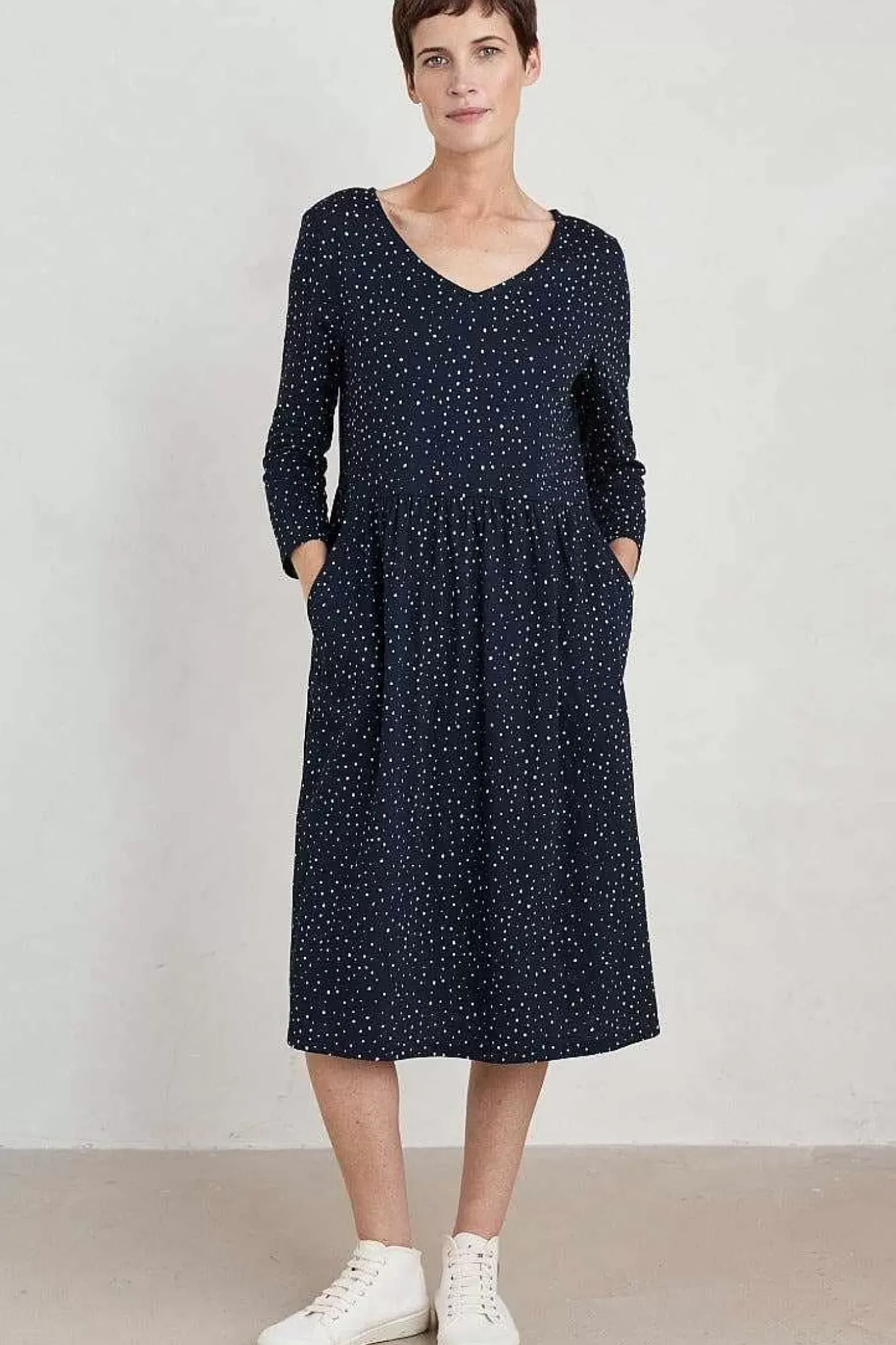 Brush Drawing 3/4 Sleeve Dress