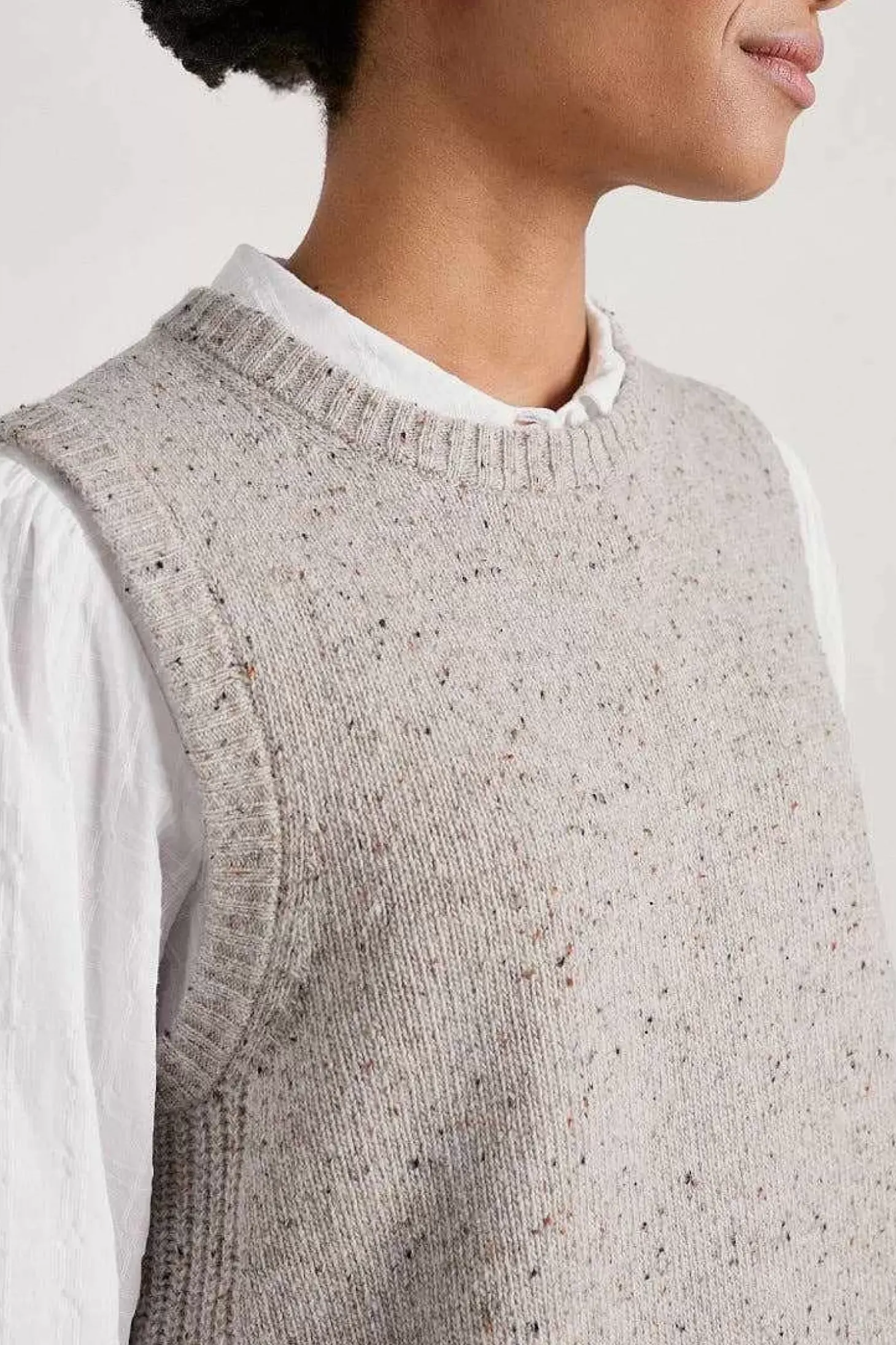Coupling Knitted Vest