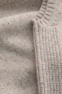 Coupling Knitted Vest