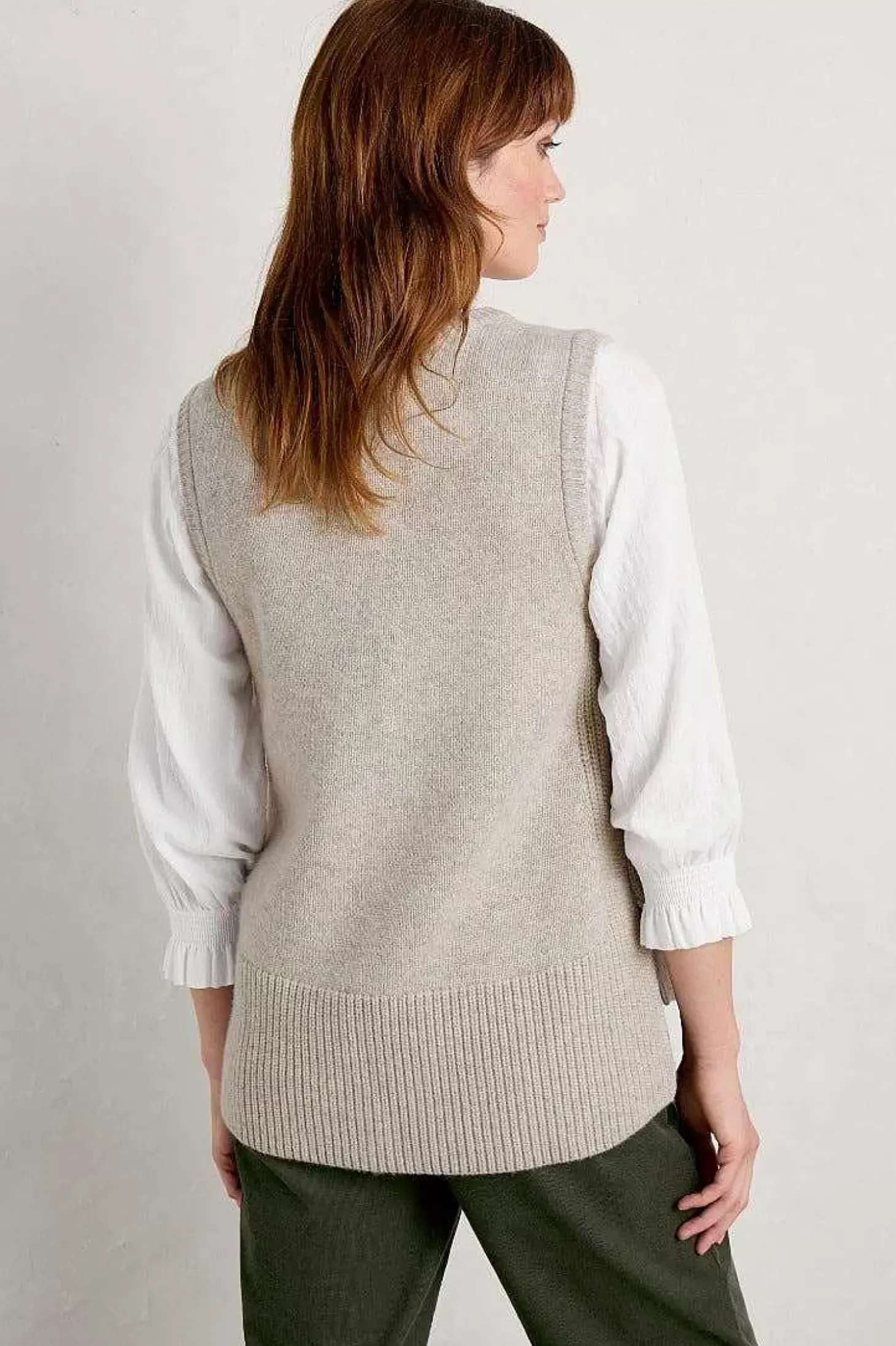 Coupling V-Neck Vest