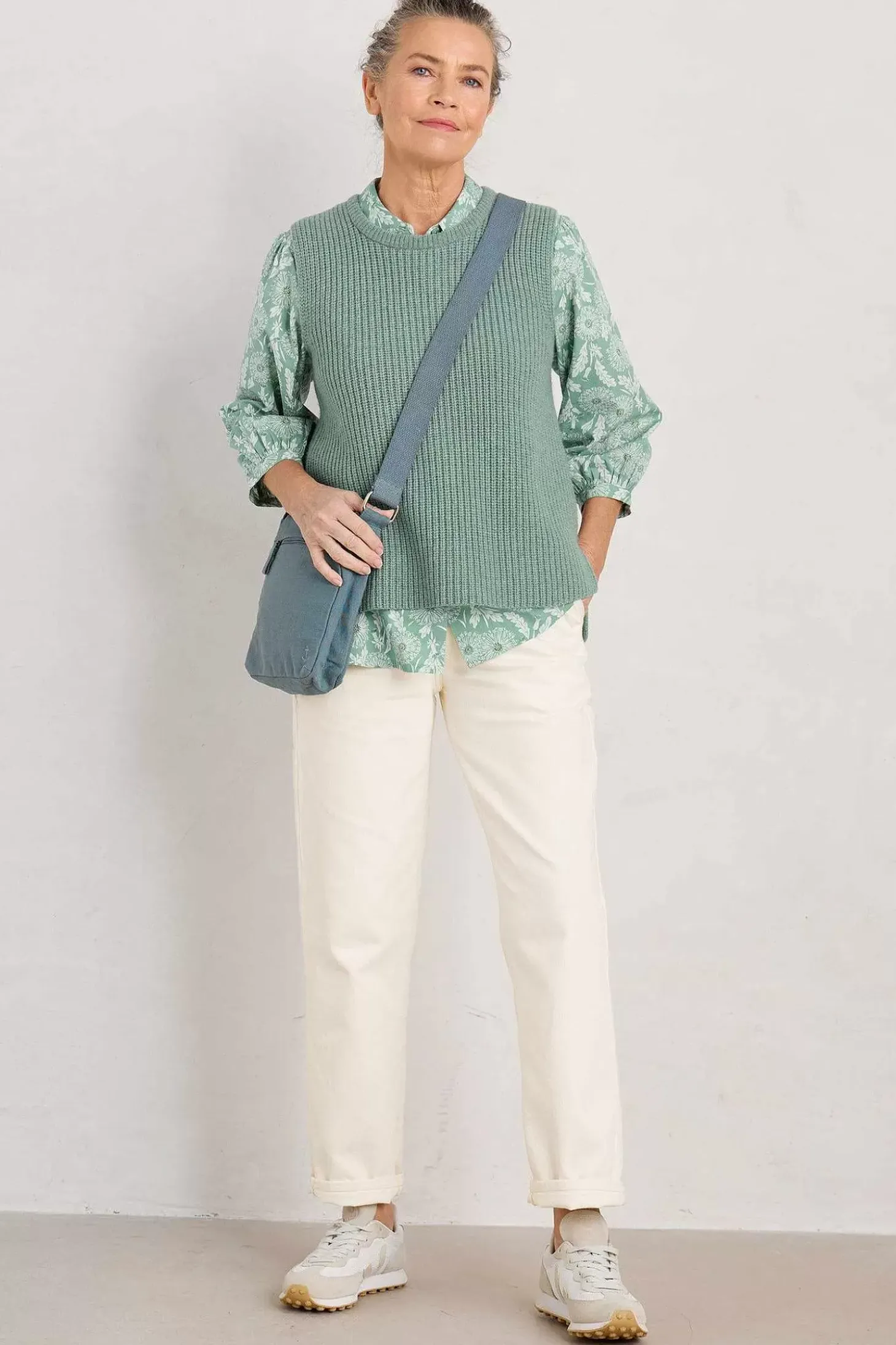 Gull Rising Knitted Vest