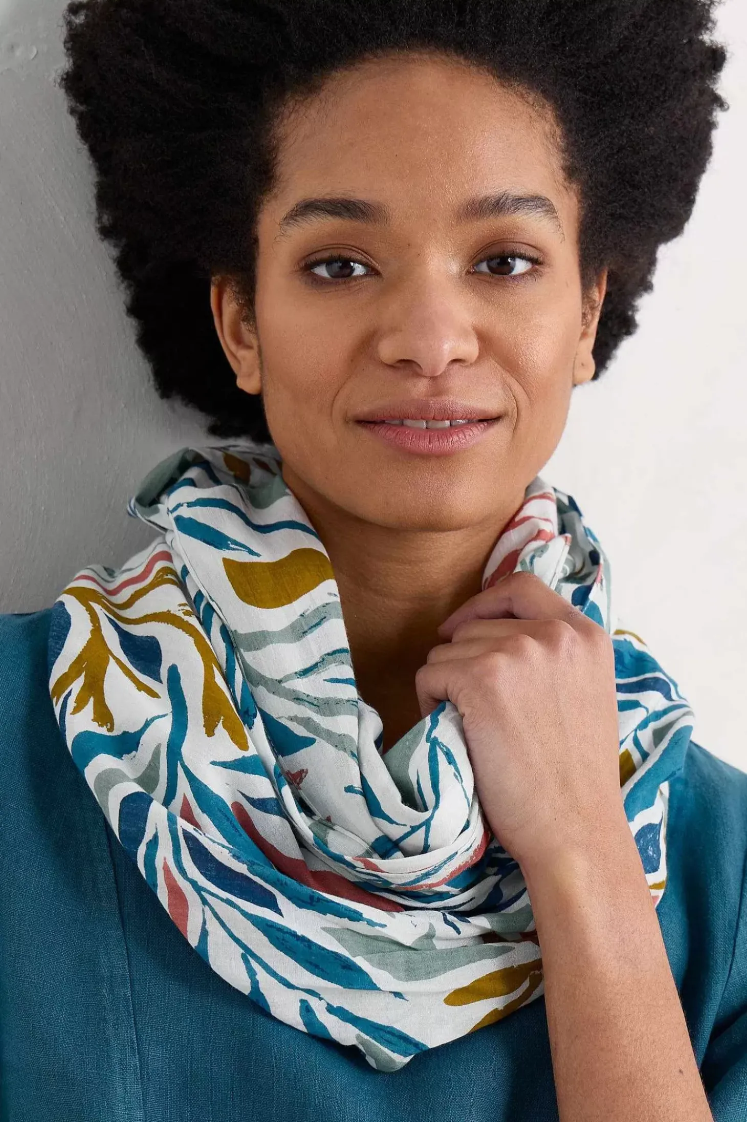 Summer Circle Scarf